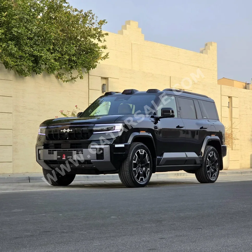 BYD  Leopard 8  Flagship  2025  Automatic  0 Km  4 Cylinder  Four Wheel Drive (4WD)  SUV  Black  With Warranty