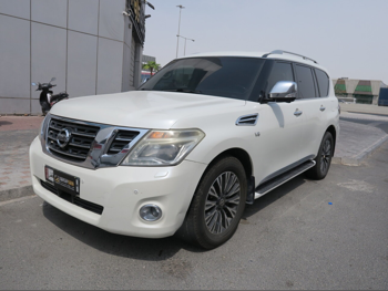 Nissan  Patrol  Platinum  2016  Automatic  287,000 Km  8 Cylinder  Four Wheel Drive (4WD)  SUV  White