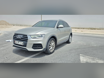 Audi  Q3  3.0 TFSI  2017  Automatic  215,000 Km  4 Cylinder  Rear Wheel Drive (RWD)  SUV  Beige