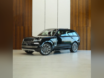Land Rover  Range Rover  HSE  2023  Automatic  43,778 Km  8 Cylinder  Four Wheel Drive (4WD)  SUV  Black  With Warranty