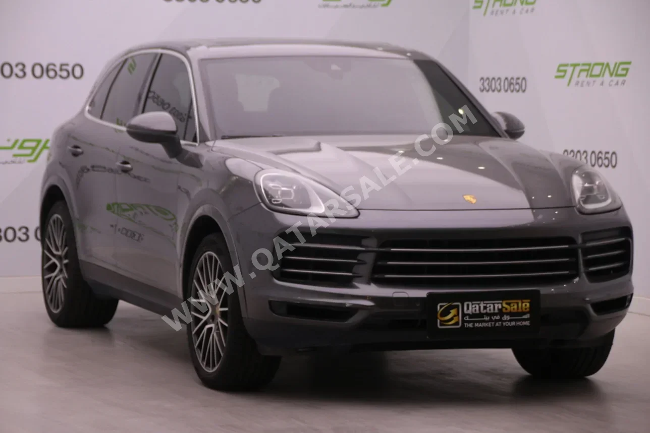 Porsche  Cayenne  2020  Automatic  38,000 Km  6 Cylinder  Four Wheel Drive (4WD)  SUV  Gray