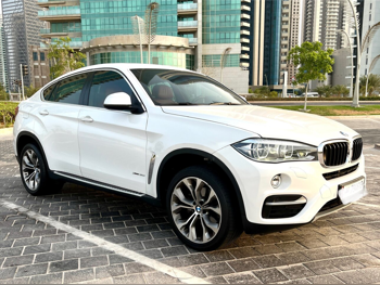 BMW  X-Series  X6 40i  2015  Automatic  88,000 Km  6 Cylinder  All Wheel Drive (AWD)  SUV  White