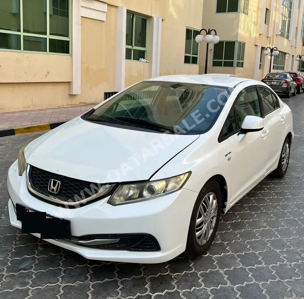 Honda  Civic  2013  Automatic  174,000 Km  4 Cylinder  Front Wheel Drive (FWD)  Sedan  White