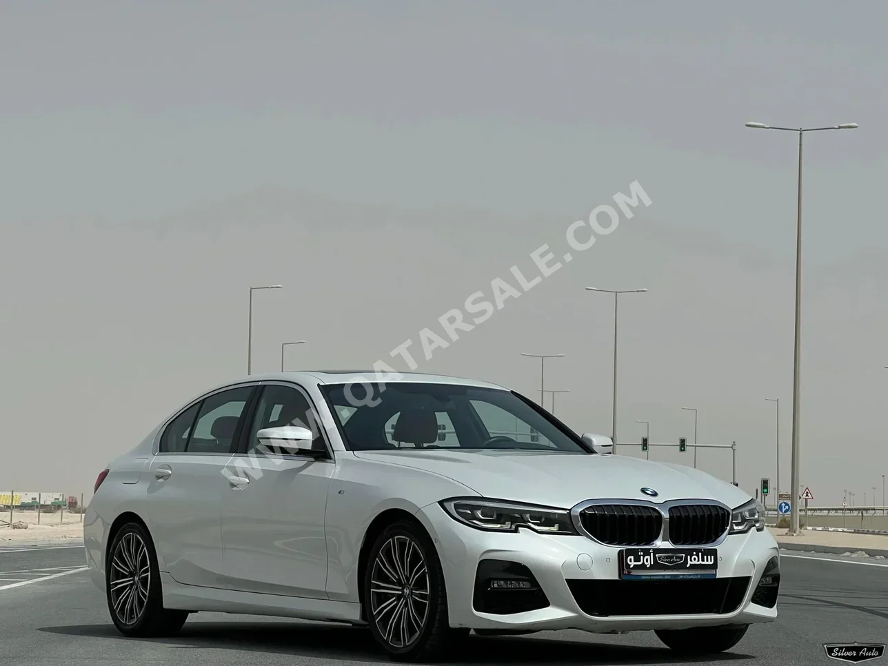 BMW  3-Series  330i  2019  Automatic  46,000 Km  4 Cylinder  Rear Wheel Drive (RWD)  Sedan  White
