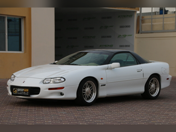 شفروليه  كمارو  1998  اوتوماتيك  84,995 كم  8 سلندر  دفع خلفي  كوبيه \ سبورت  أبيض
