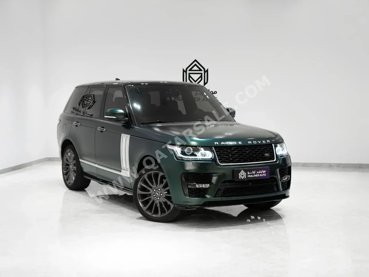 Land Rover  Range Rover  Vogue  Autobiography  2017  Automatic  196,000 Km  8 Cylinder  Four Wheel Drive (4WD)  SUV  Green