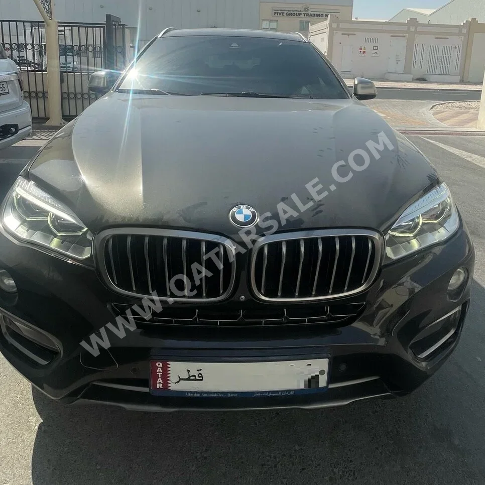 BMW  X-Series  X6 50i  2015  Automatic  180,000 Km  8 Cylinder  Four Wheel Drive (4WD)  SUV  Brown