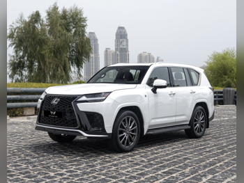 Lexus  LX  600 F Sport  2022  Automatic  84,000 Km  6 Cylinder  Four Wheel Drive (4WD)  SUV  White  With Warranty