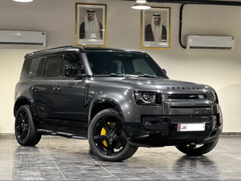 Land Rover  Defender  110  2024  Automatic  59,000 Km  6 Cylinder  Four Wheel Drive (4WD)  SUV  Gray  With Warranty