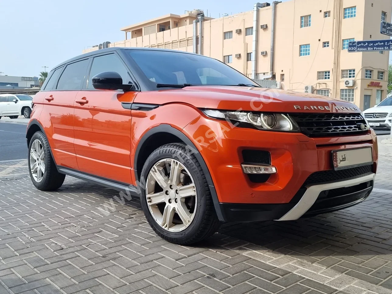 Land Rover  Evoque  2015  Automatic  49,000 Km  4 Cylinder  Four Wheel Drive (4WD)  SUV  Orange