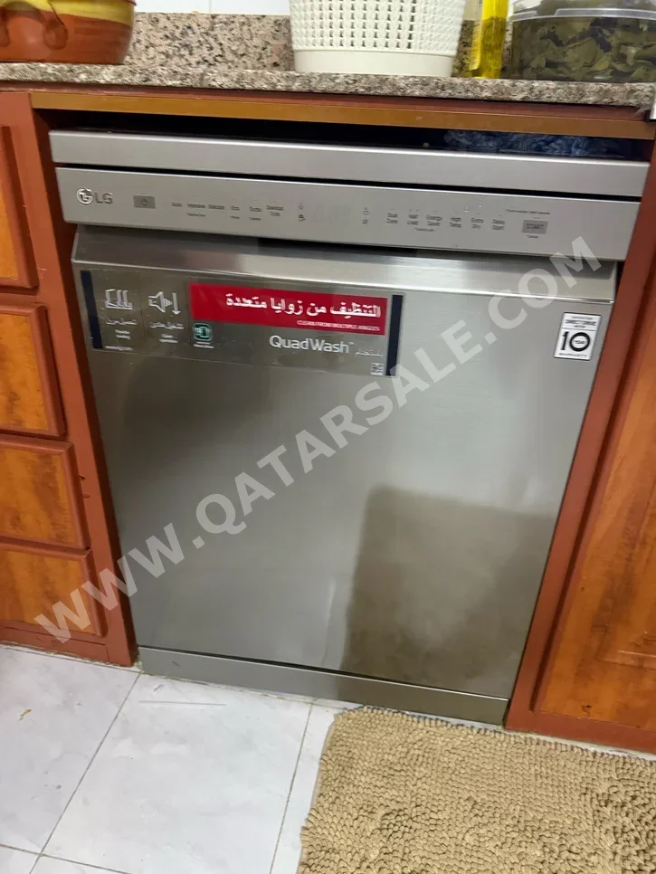 Dishwashers - Conventional Free-Standing  - LG  - Stainless Steel