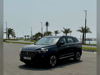 Bestune  T77  2023  Automatic  26,000 Km  4 Cylinder  Front Wheel Drive (FWD)  SUV  Black