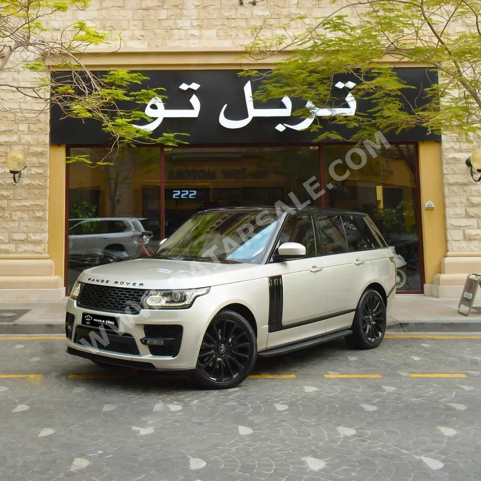 لاند روفر  رنج روفر  فوج  2013  اوتوماتيك  93,330 كم  8 سلندر  دفع رباعي  اس يو في  ذهبي