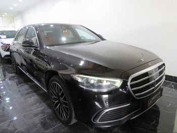 Mercedes-Benz  S-Class  450  2023  Automatic  99,000 Km  6 Cylinder  Rear Wheel Drive (RWD)  Sedan  Black  With Warranty