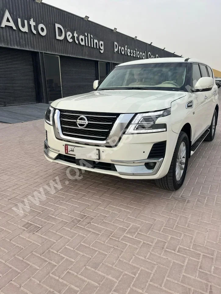  Nissan  Patrol  SE  2013  Automatic  274,000 Km  8 Cylinder  Four Wheel Drive (4WD)  SUV  White