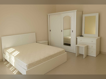 Bedroom Sets - 6 Pieces Set  - White