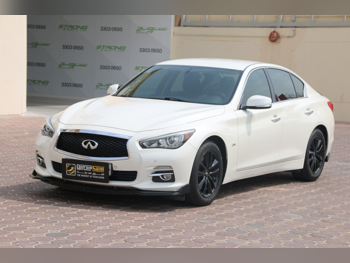 Infiniti  Q  50  2017  Automatic  56,000 Km  4 Cylinder  Rear Wheel Drive (RWD)  Sedan  White