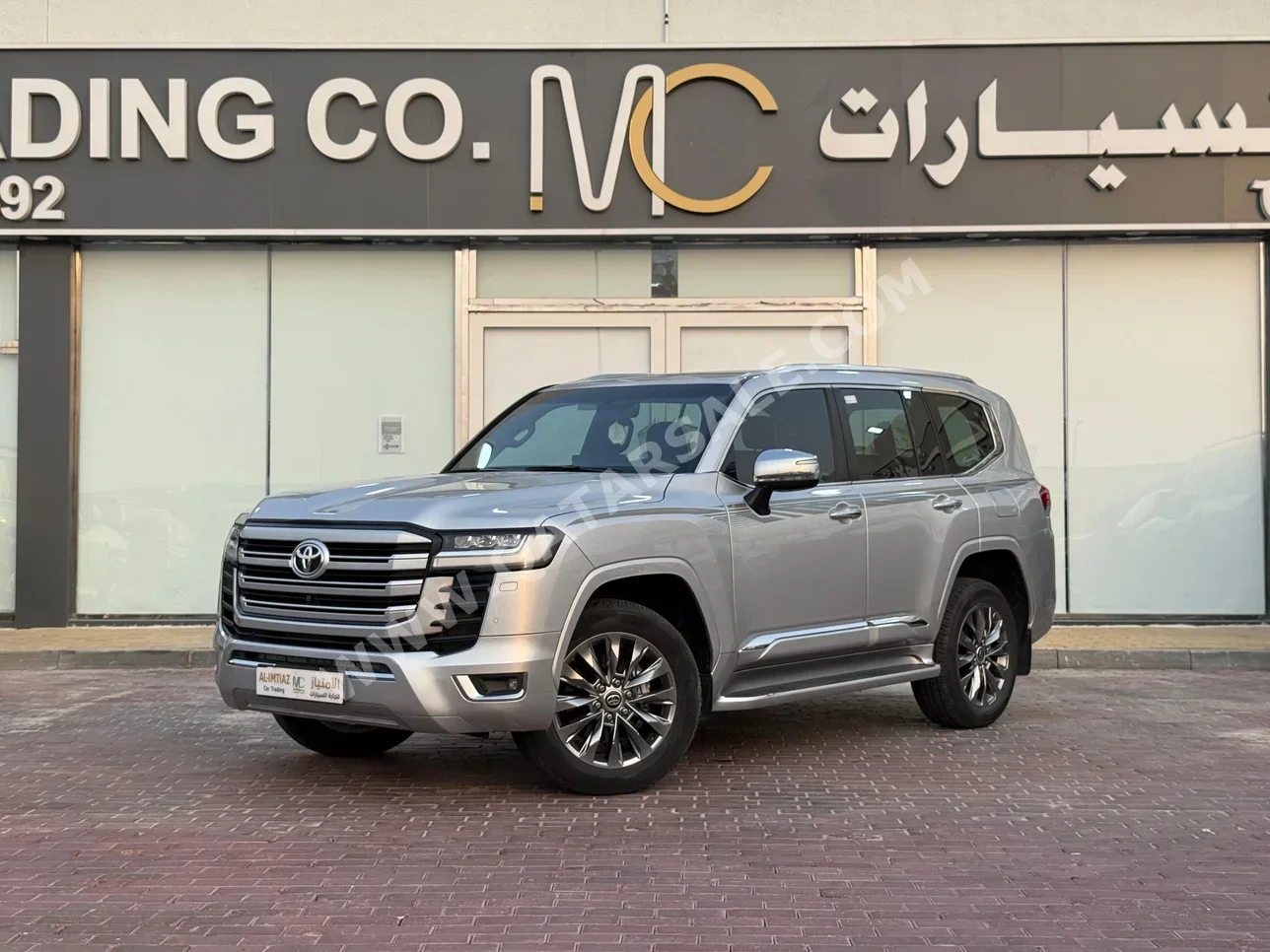 Toyota  Land Cruiser  VX Twin Turbo  2023  Automatic  87,000 Km  6 Cylinder  Four Wheel Drive (4WD)  SUV  Silver  With Warranty