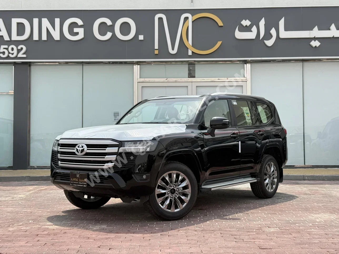 Toyota  Land Cruiser  GXR  2025  Automatic  0 Km  6 Cylinder  Four Wheel Drive (4WD)  SUV  Black  With Warranty