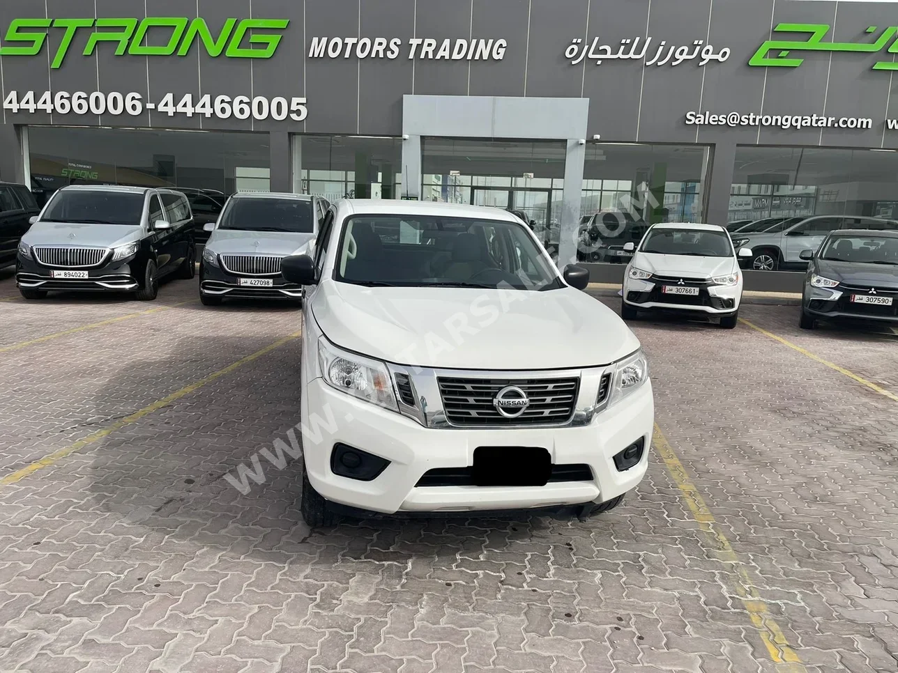 نيسان  نافارا  2018  عادي  210,000 كم  4 سلندر  دفع خلفي  بيكب  أبيض