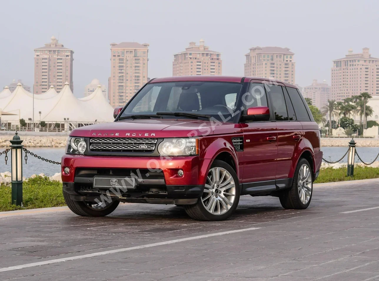 Land Rover  Range Rover  Sport  2012  Automatic  45,000 Km  8 Cylinder  Four Wheel Drive (4WD)  SUV  Red