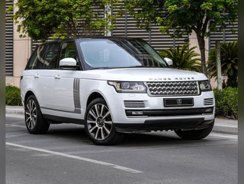 Land Rover  Range Rover  Vogue  2016  Automatic  97,000 Km  8 Cylinder  Four Wheel Drive (4WD)  SUV  White