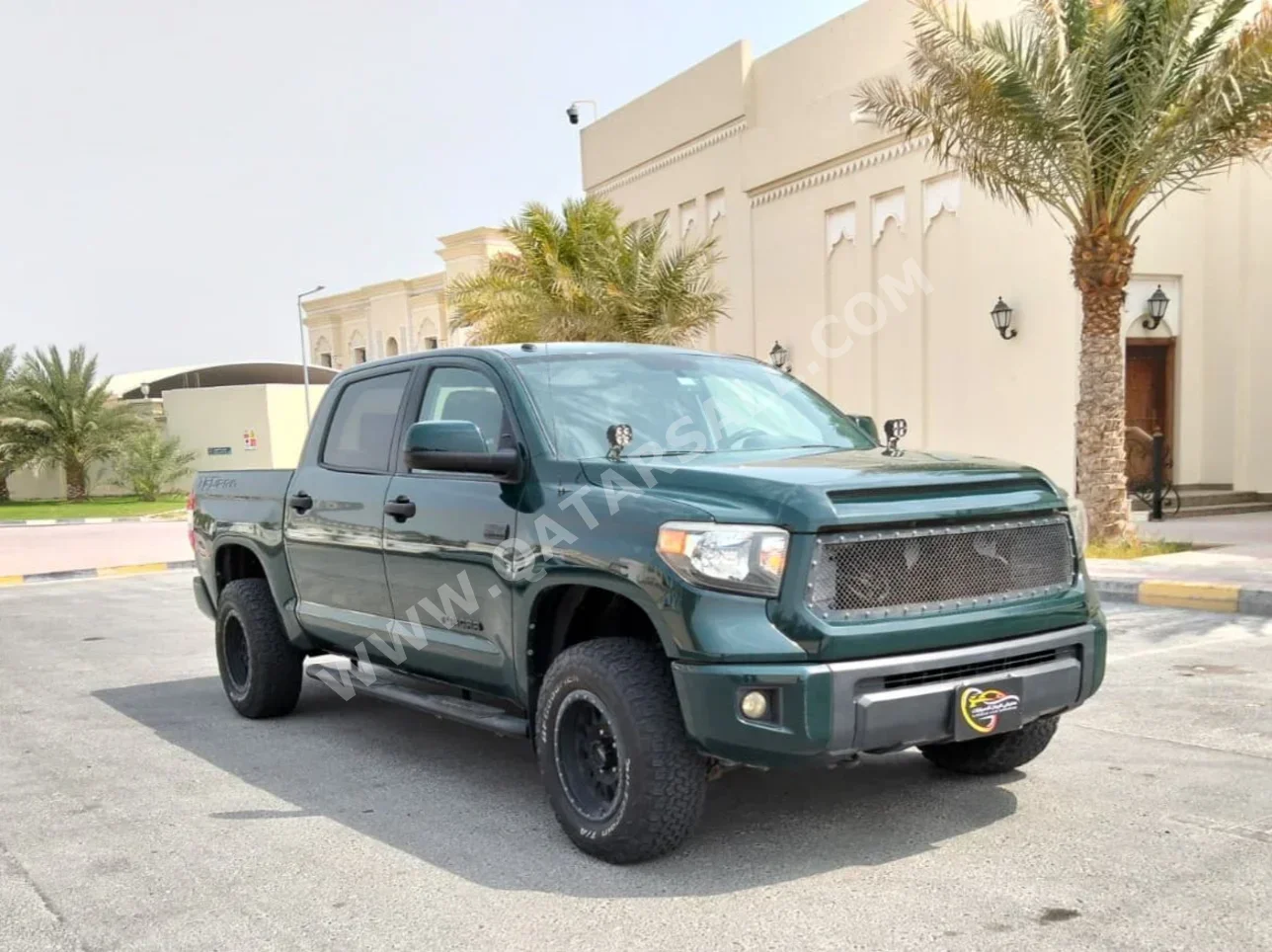 Toyota  Tundra  Limited  2016  Automatic  25,000 Km  8 Cylinder  Four Wheel Drive (4WD)  Pick Up  Green
