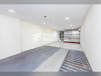 Commercial Shops - Not Furnished  - Doha  For Rent  - Mushaireb