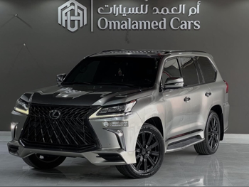 Lexus  LX  570  2019  Automatic  208,000 Km  8 Cylinder  Four Wheel Drive (4WD)  SUV  Sonic Titanium