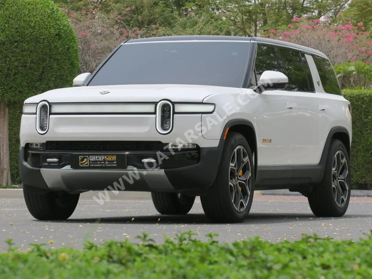 Rivian  R1 S  2023  Automatic  16,500 Km  0 Cylinder  All Wheel Drive (AWD)  SUV  White