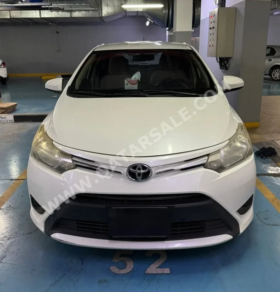 Toyota  Yaris  2017  Automatic  211,329 Km  4 Cylinder  Front Wheel Drive (FWD)  Sedan  White