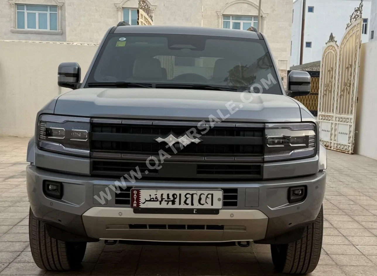 BYD  Leoperd 5  Ultra 5  2025  Automatic  0 Km  6 Cylinder  Four Wheel Drive (4WD)  SUV  Gray
