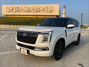 Nissan  Titan  6 Cylinder  SUV 4x4  White  2026