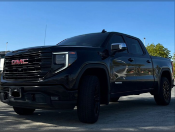 GMC Sierra Elevation 2023 Automatic 37,500 Km 8 Cylinder Four Wheel Drive (4WD) Pick Up Black With Warranty