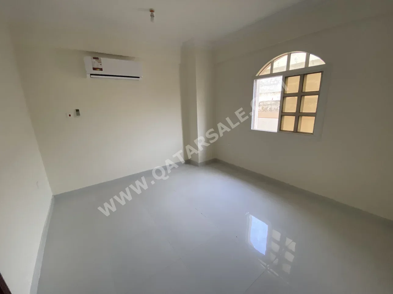 3 Bedrooms Apartment For Rent in Al Wakrah - Al Wakrah Not Furnished