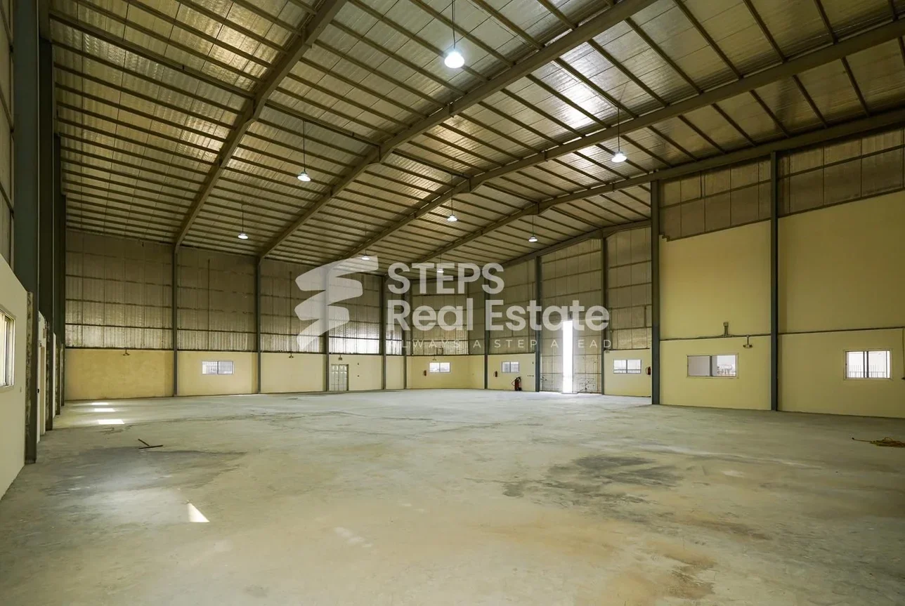 Warehouses & Stores - Al Wakrah  - Barkit Al Awamer  -Area Size: 2000 Square Meter