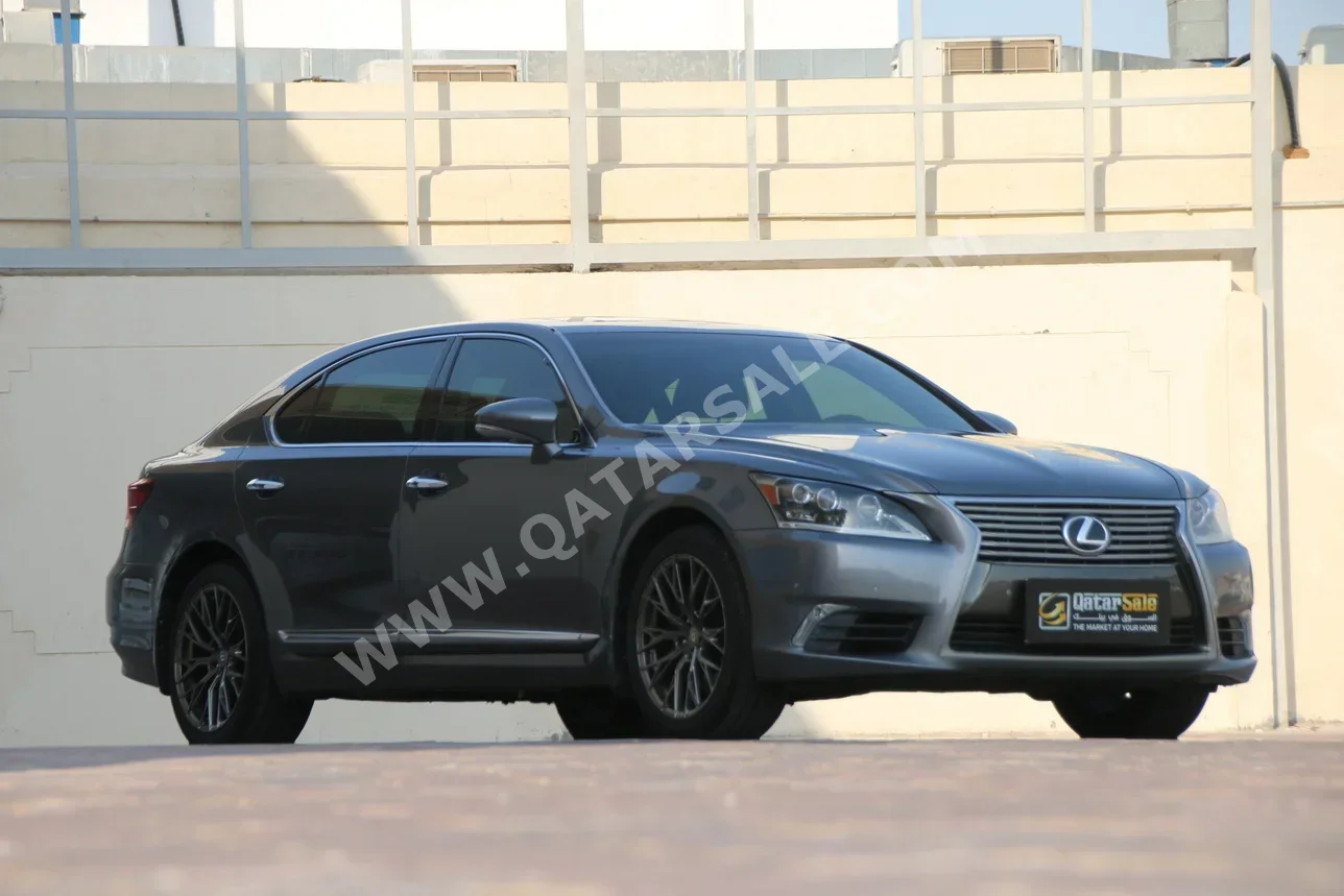 لكزس  ال اس  460 L  2015  اوتوماتيك  141,000 كم  8 سلندر  دفع خلفي  سيدان  رمادي