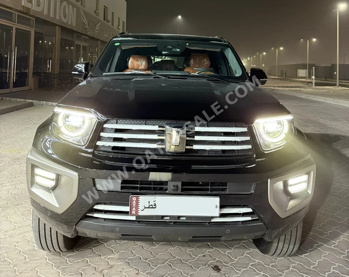 GWM  Tank  700  2025  Automatic  0 Km  6 Cylinder  Four Wheel Drive (4WD)  SUV  Black
