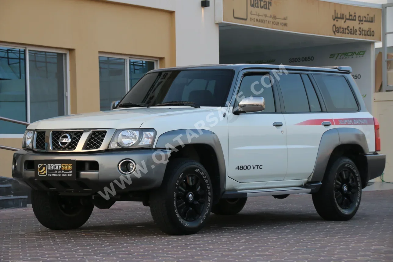 Nissan  Patrol  Super Safari  2019  Automatic  43,000 Km  6 Cylinder  Four Wheel Drive (4WD)  SUV  White
