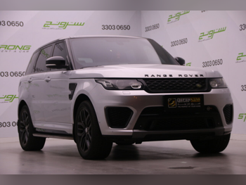 Land Rover  Range Rover  Sport SVR  2015  Automatic  107,000 Km  8 Cylinder  Four Wheel Drive (4WD)  SUV  Silver