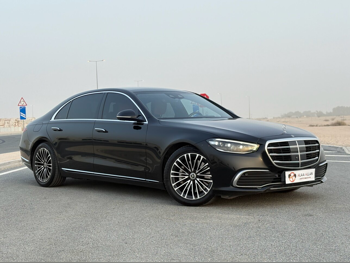 Mercedes-Benz  450 SL  2024  SMG  42,000 Km  6 Cylinder  Four Wheel Drive (4WD)  Sedan  Black