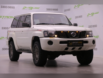 Nissan  Patrol  Safari  2005  Automatic  270,000 Km  6 Cylinder  Four Wheel Drive (4WD)  SUV  Pearl