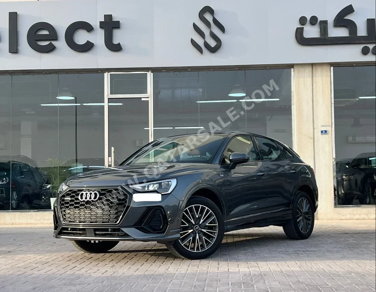 Audi  Q3  S Line  2022  Automatic  32,420 Km  4 Cylinder  All Wheel Drive (AWD)  SUV  Gray