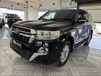 Toyota  Land Cruiser  GX  2010  Automatic  250,000 Km  6 Cylinder  Four Wheel Drive (4WD)  SUV  Black