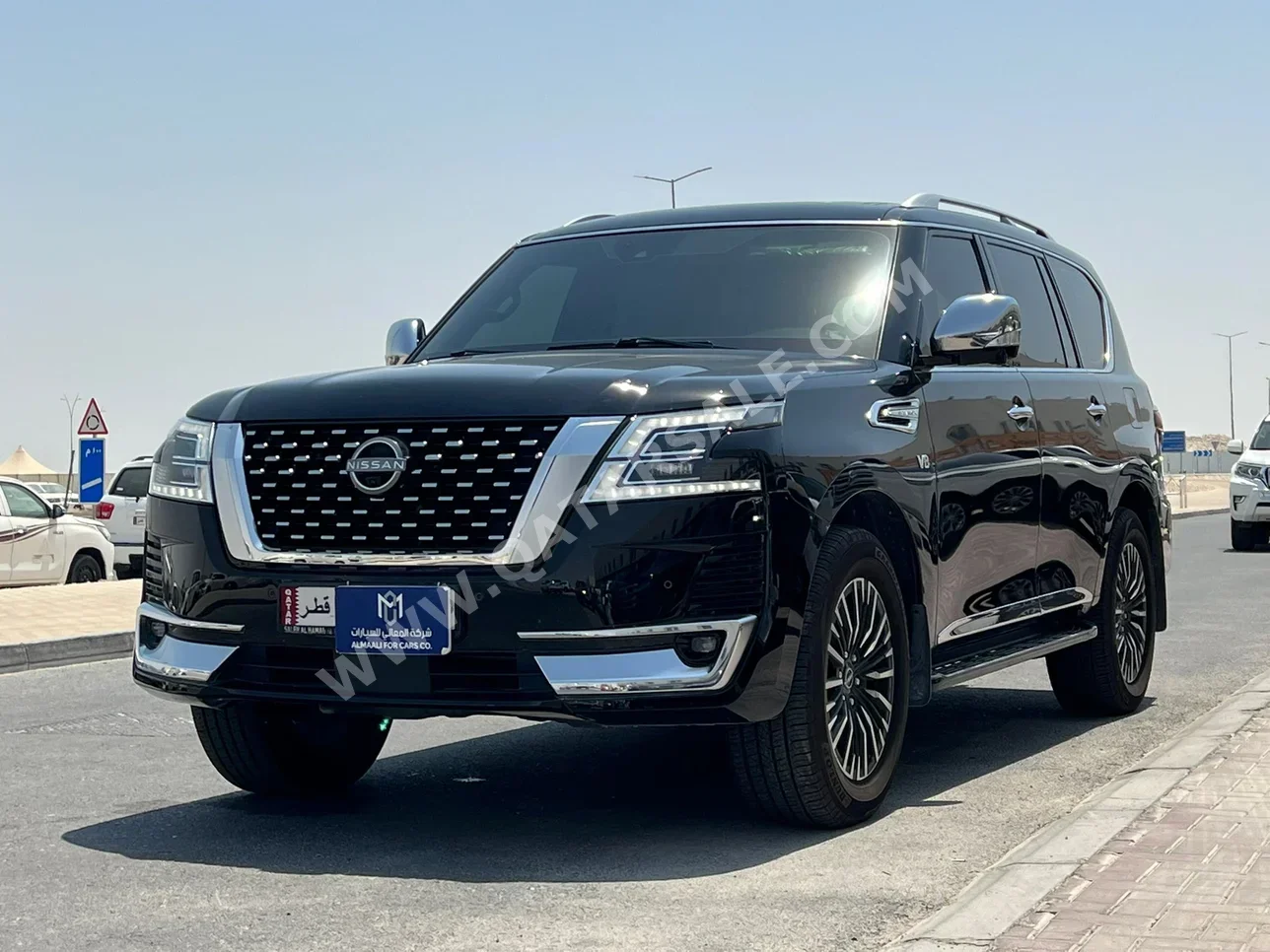Nissan  Patrol  Platinum  2020  Automatic  59,000 Km  8 Cylinder  Four Wheel Drive (4WD)  SUV  Black