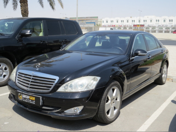 مرسيدس - بنز  اس - كلاس  350  2008  اوتوماتيك  16,000 كم  6 سلندر  دفع خلفي  سيدان  أسود