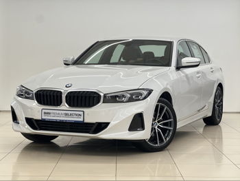 BMW  3-Series  320i  2023  Automatic  7,000 Km  4 Cylinder  Rear Wheel Drive (RWD)  Sedan  White  With Warranty