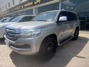 Toyota  Land Cruiser  GXR  2021  Automatic  119,000 Km  6 Cylinder  Four Wheel Drive (4WD)  SUV  Silver
