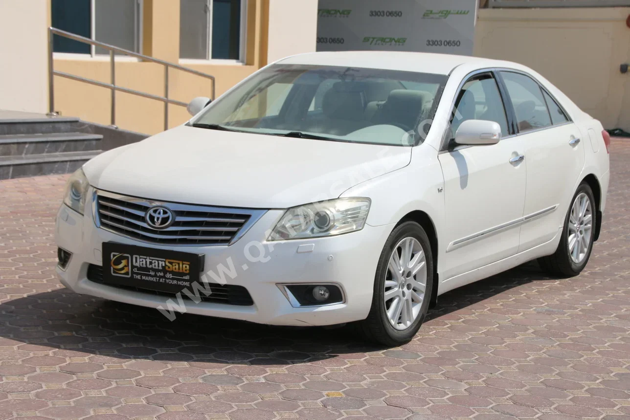 Toyota  Aurion  2011  Automatic  121,000 Km  6 Cylinder  Front Wheel Drive (FWD)  Sedan  Pearl