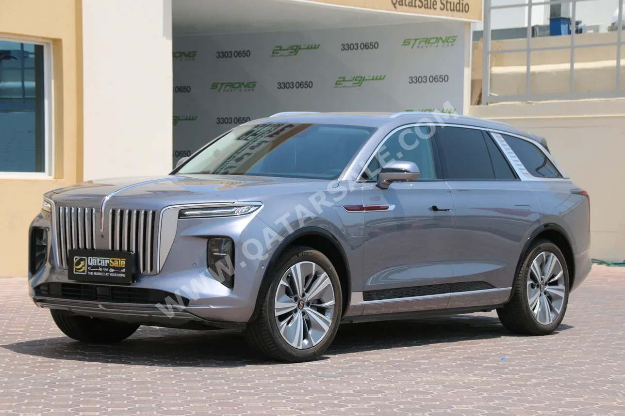 Hongqi  E-HS9  2023  Automatic  9,000 Km  0 Cylinder  All Wheel Drive (AWD)  SUV  Silver  With Warranty